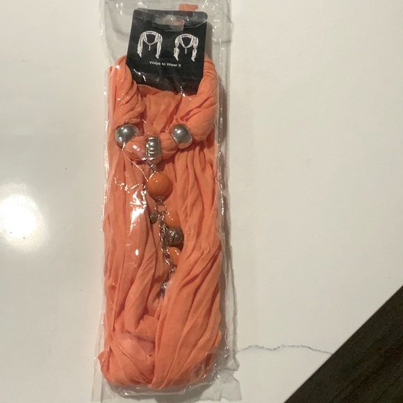 🧡 NWT Scarf and Neck Wrap Necklace. Such a fun accent. - Picture 2 of 8